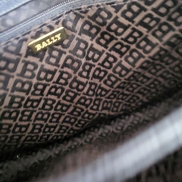 Vintage BALLY Black Woven & Pebbled Leather Shoulder Strap Clutch Bag 11… - Picture 8 of 12